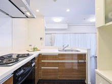 【神奈川県/川崎市中原区上丸子天神町】エクセレントスクエア新丸子 キッチン