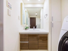 【神奈川県/川崎市中原区上丸子天神町】エクセレントスクエア新丸子 洗面室