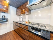 【神奈川県/川崎市中原区小杉町】パークシティ武蔵小杉ザガーデンタワーズイースト キッチン