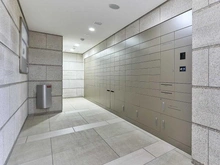 【東京都/中野区東中野】ブリリア東中野パークサイドヒルズ 宅配BOX