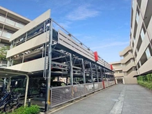 【神奈川県/川崎市中原区宮内】ライオンズガーデン等々力緑地パークサイド 駐車場