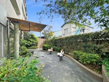 【神奈川県/川崎市中原区宮内】ライオンズガーデン等々力緑地パークサイド 敷地内