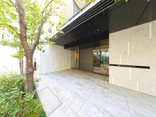 【神奈川県/川崎市中原区新丸子町】プラウド新丸子 アプローチ