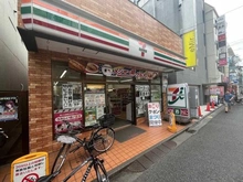 【神奈川県/川崎市中原区新丸子町】プラウド新丸子 セブンイレブン川崎新丸子駅前店（現地より約160m）