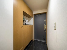 【神奈川県/川崎市中原区木月大町】コスモ元住吉コートフォルム 玄関