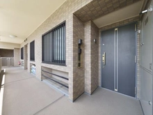 【神奈川県/川崎市中原区木月大町】コスモ元住吉コートフォルム 玄関