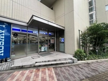 【東京都/文京区本郷】プラウド本郷ヒルトップ ローソン 本郷一丁目春日通店（現地より約10m）：