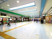 【神奈川県/川崎市中原区今井仲町】プラウド武蔵小杉  JR南武線「武蔵小杉」駅（現地より約925m）
