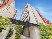 【神奈川県/川崎市中原区新丸子町】プラウド新丸子 エントランス