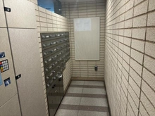 【神奈川県/川崎市中原区今井仲町】プラウド武蔵小杉パークフロント 宅配BOX