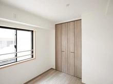 【神奈川県/川崎市中原区今井仲町】コスモ武蔵小杉ラフィネ 洋室