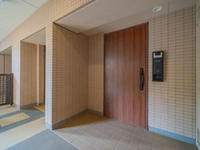 【神奈川県/川崎市中原区上小田中】パークホームズ武蔵新城ガーデンスクエア 玄関