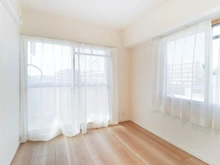 【神奈川県/川崎市宮前区東有馬】セザール第三鷺沼 洋室