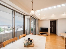 【神奈川県/川崎市中原区下小田中】プラウド武蔵中原 リビング・ダイニング