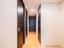 【神奈川県/川崎市中原区下小田中】プラウド武蔵中原 廊下