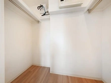 【神奈川県/川崎市中原区丸子通】シティハウス多摩川テラス 収納：ウォークインクローゼット