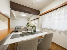 【神奈川県/川崎市中原区上小田中】ヒルズ武蔵中原グランステージ ダイニング