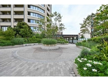 【神奈川県/川崎市中原区小杉町】パークシティ武蔵小杉ザガーデンタワーズウエスト 共用部：ガーデンヒルトップ（2F） 
