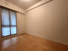 【神奈川県/川崎市中原区木月祗園町】グランリビオ元住吉木月祇園町 洋室