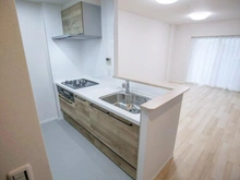 【神奈川県/川崎市川崎区小田栄】アイランドグレース キッチン