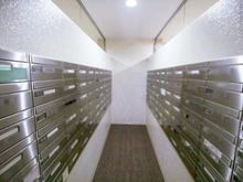 【神奈川県/川崎市川崎区小田栄】アイランドグレース メールBOX