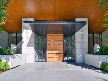 【神奈川県/川崎市中原区小杉町】パークシティ武蔵小杉ザガーデンタワーズイースト エントランス