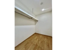 【神奈川県/川崎市中原区今井仲町】フォートレジデンス武蔵小杉 収納：約7帖部分ウォークインクローゼット