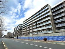 【東京都/国立市富士見台】プラウドシティ国立 A棟 建築中の外観