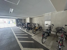 【東京都/目黒区中町】パークホームズ目黒中町 駐輪場