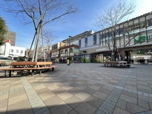 【東京都/国立市北】クレッセント国立・ディアナプレイス JR中央線「国立」駅北口前　広場（現地より約20m）