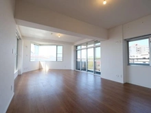 【東京都/多摩市鶴牧】ホームタウン鶴牧6 第1号棟 リビング・ダイニング