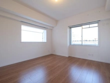 【東京都/多摩市鶴牧】ホームタウン鶴牧6 第1号棟 洋室：約8.0帖