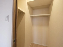 【東京都/国立市北】クレッセント国立・ディアナプレイス 収納：ウォークインクローゼット