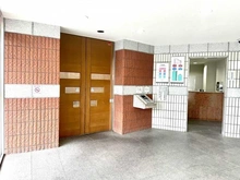【東京都/東大和市桜が丘】ステイツ武蔵野・東大和グランパサージュ エントランス