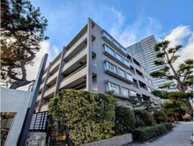 【兵庫県/神戸市東灘区住吉東町】ステイツ住吉川グレイスコート 外観：野村不動産(株)の【ステイツ】ブランドです