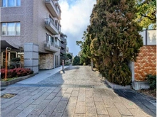 【兵庫県/神戸市東灘区住吉東町】ステイツ住吉川グレイスコート 駐車場：地下駐車場へ続く駐車場入り口です