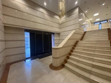 【兵庫県/芦屋市奥山】ロマネスク芦屋ガーデン エントランス