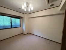 【兵庫県/芦屋市奥山】ロマネスク芦屋ガーデン 洋室