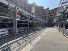 【兵庫県/神戸市東灘区本山南町】コスモシティ神戸本山 B棟 駐輪場