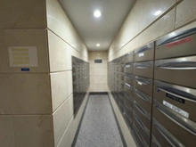 【兵庫県/神戸市東灘区本山南町】コスモシティ神戸本山 B棟 エントランス