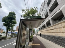 【兵庫県/神戸市東灘区御影郡家】グランステイツ御影 バス停　神戸市交通局「地蔵元」（現地より約50m）：