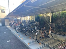 【兵庫県/神戸市灘区篠原北町】プラウド六甲篠原北町 駐輪場
