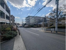 【兵庫県/神戸市東灘区鴨子ヶ原】ステイツ御影ガーデンズ・ローズヒル 前面道路