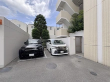 【大阪府/豊中市大島町】グランアッシュ豊中ゼスタ 駐車場