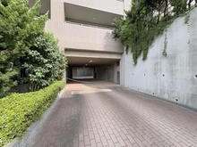 【兵庫県/西宮市下葭原町】ファミール西宮・夙川公園 敷地内