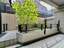 【兵庫県/神戸市灘区篠原北町】プラウド六甲篠原北町 メールBOX