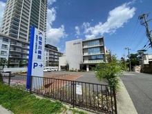 【兵庫県/神戸市東灘区住吉東町】住吉川リバーサイドフォーラム ザ・レジデンス 住吉川病院（現地より約110m）