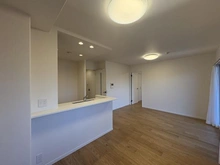 【兵庫県/神戸市灘区岩屋北町】リベール神戸灘壱番館 リビング・ダイニング