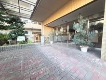 【兵庫県/西宮市南昭和町】グリッター西宮北口 アプローチ