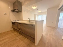 【兵庫県/西宮市南昭和町】グリッター西宮北口 ダイニングキッチン